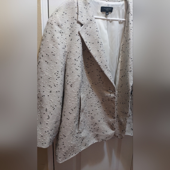 Talbot's Black and White Jacket - Picture 8 of 8